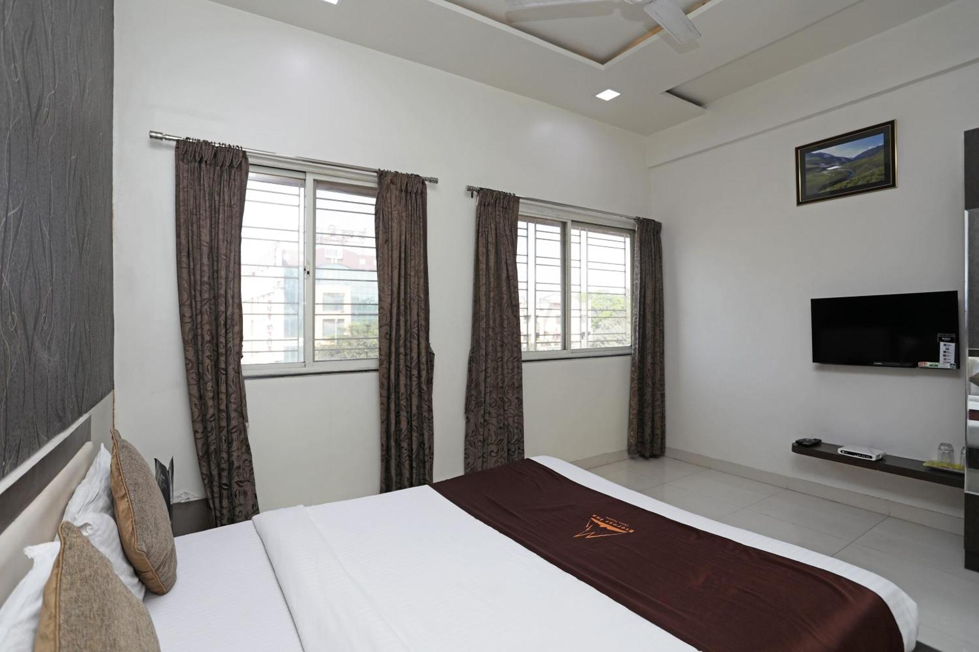Hotel O Everest Inn Hotel Pune Eksteriør billede